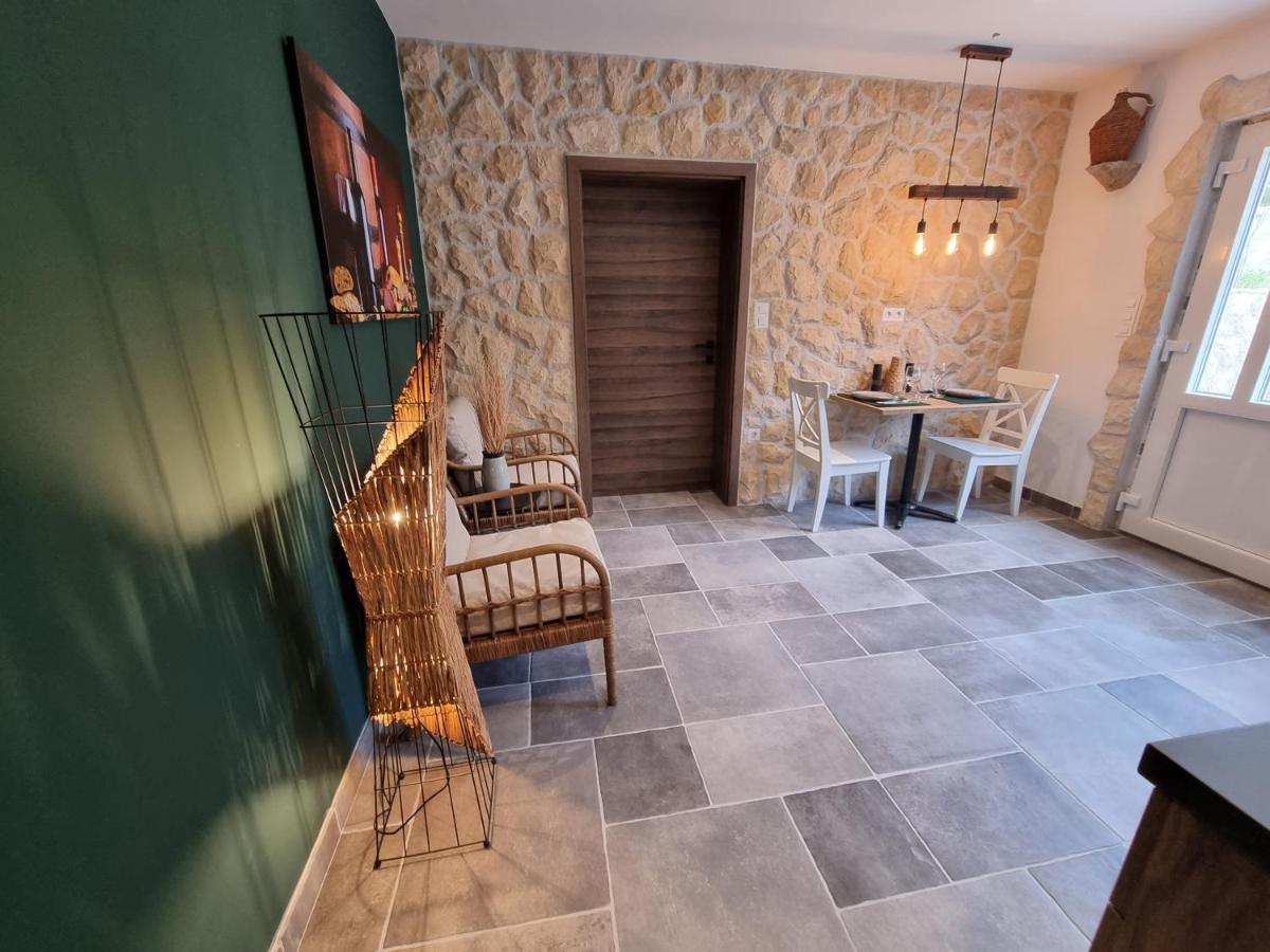 Apartments Suha Punta - Villa Babalonija Kampor Εξωτερικό φωτογραφία